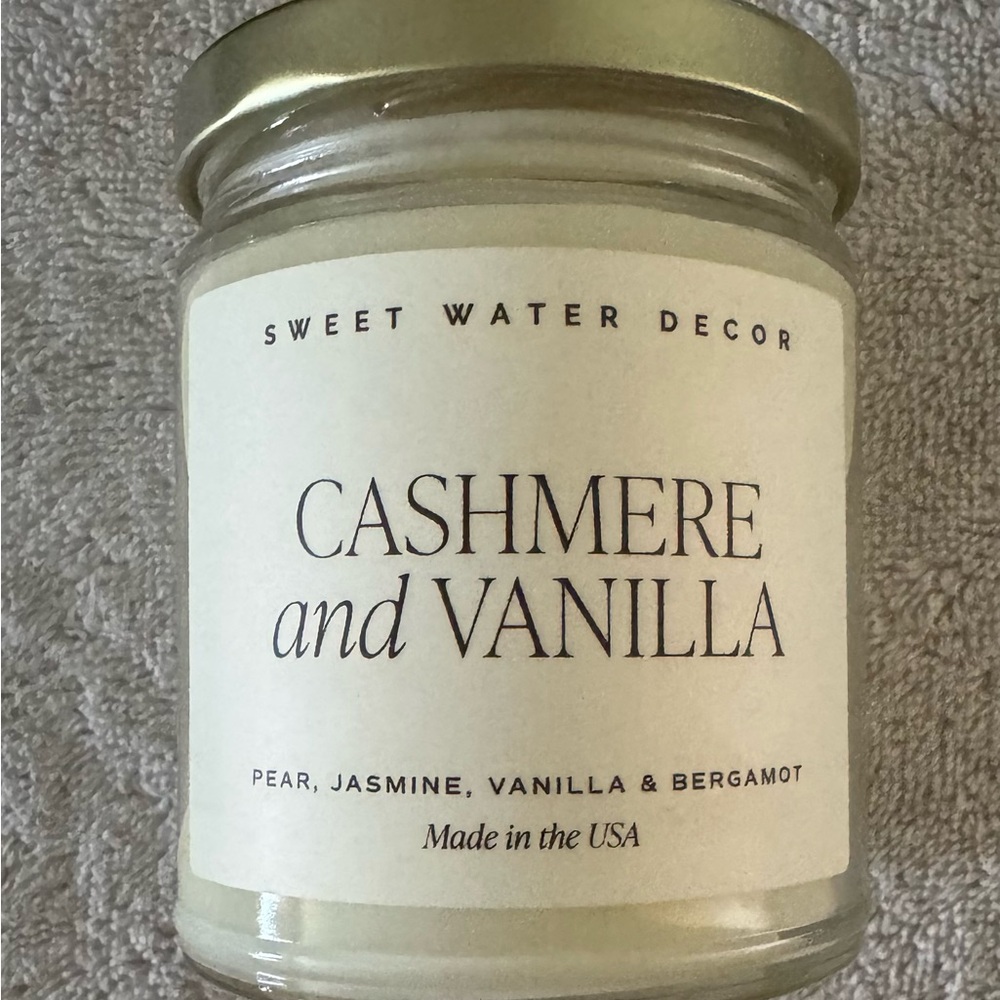 Cashmere and Vanilla Candle
